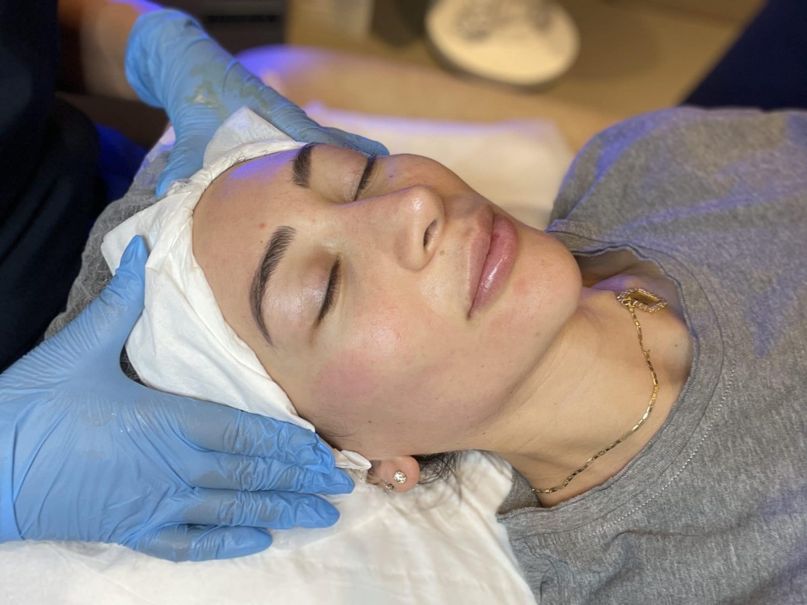 What Are The Conditions A HydraFacial Can Treat? Omniya Clinic